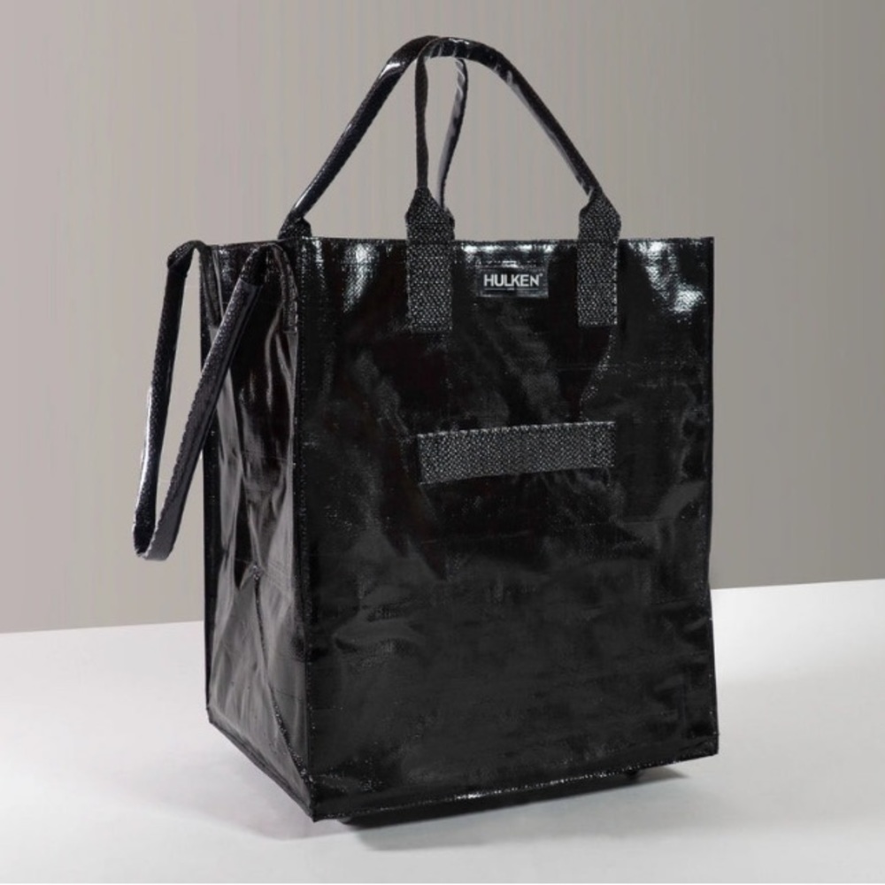 EUC Black HULKEN bag WITH cover